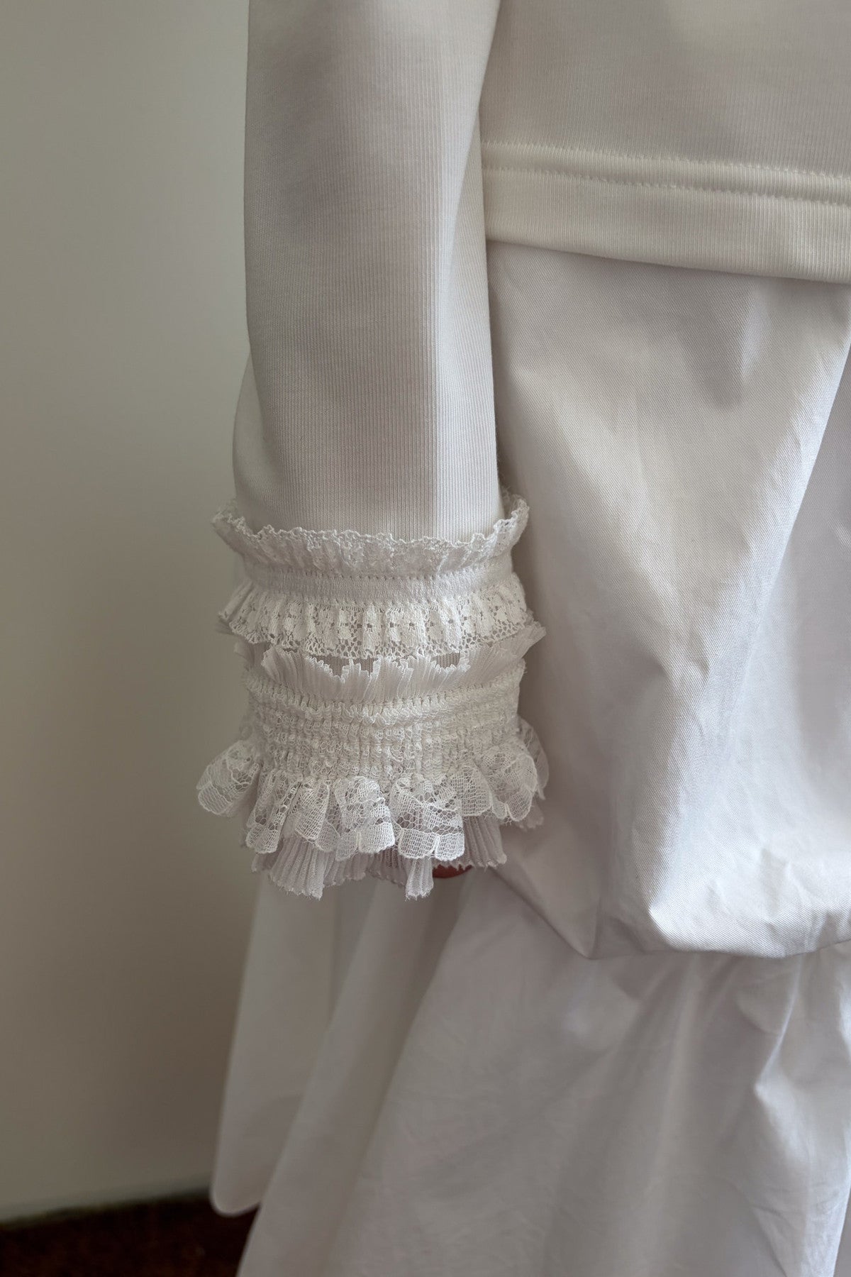 Embroidered Mesh Lace Collar T-Shirt