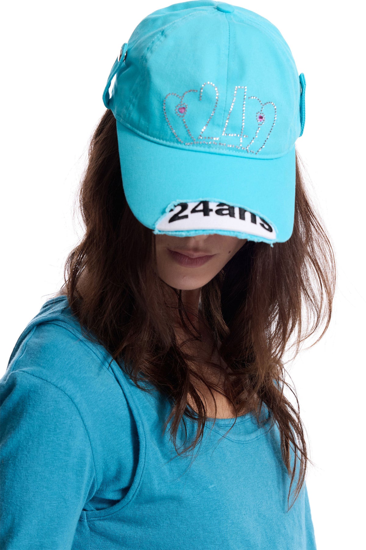 Frayed Buckle Rhinestone Duckbill Cap