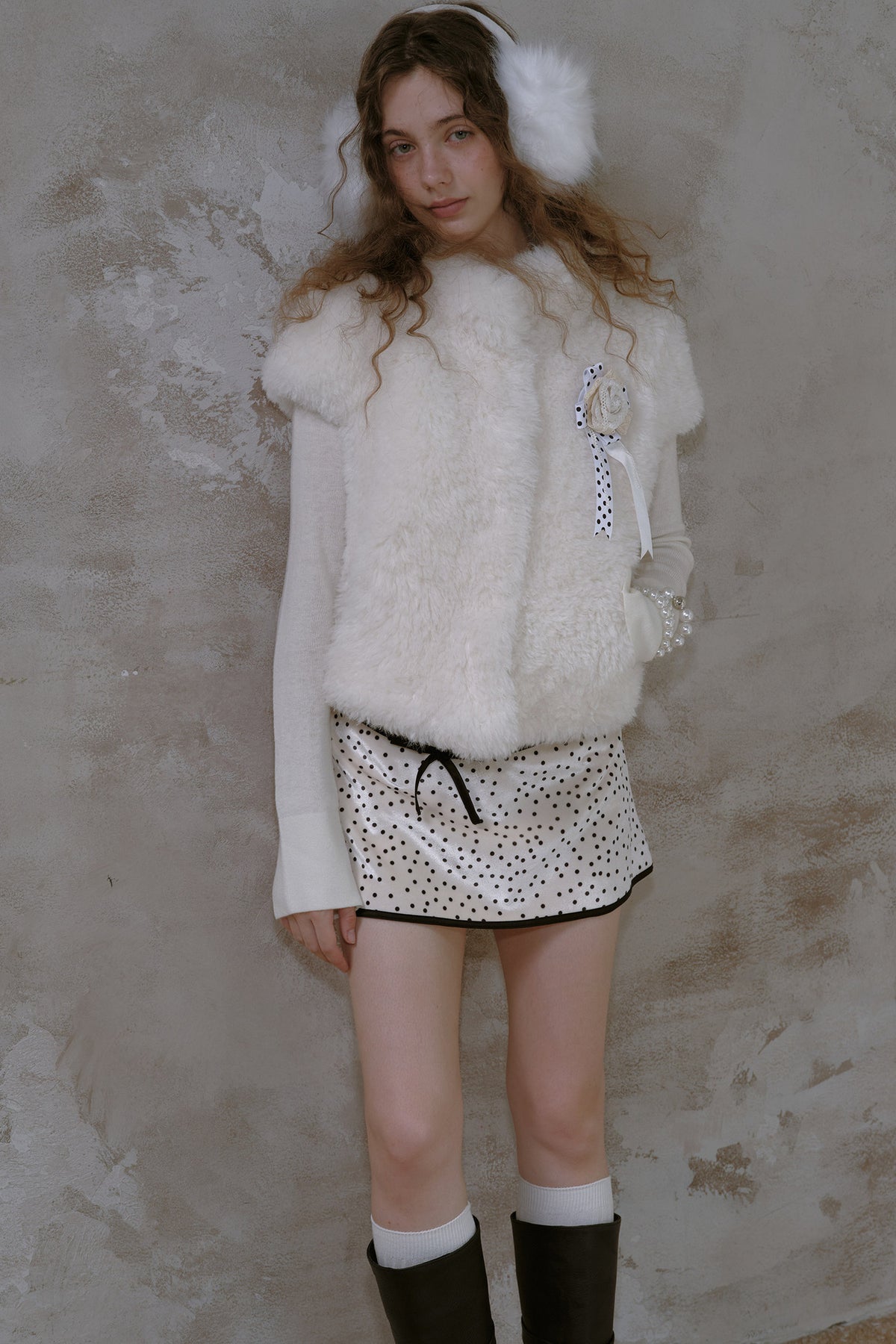Brooch Short Fur Coat Vest