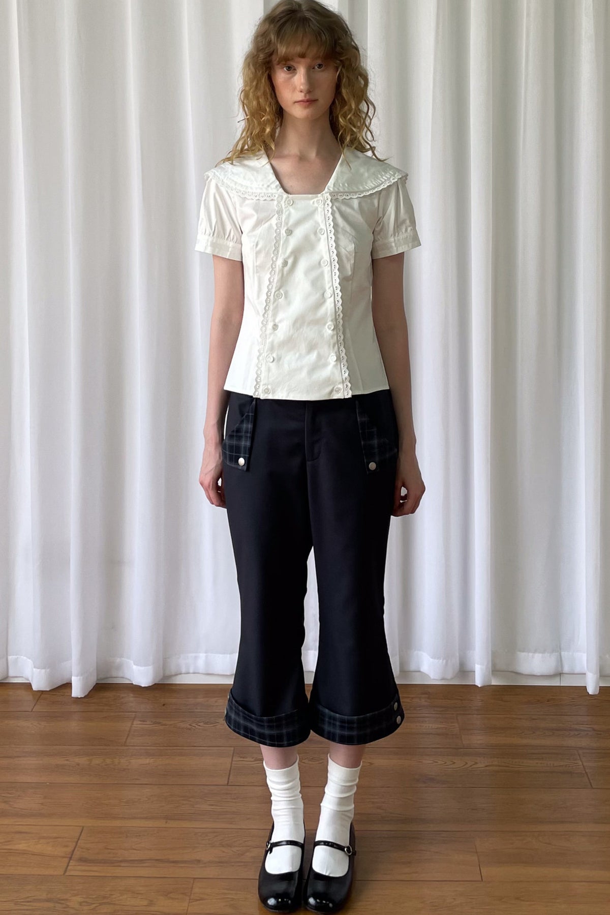 Low-Waisted Plaid Straight-Leg Buttoned Rolled Hem Pants