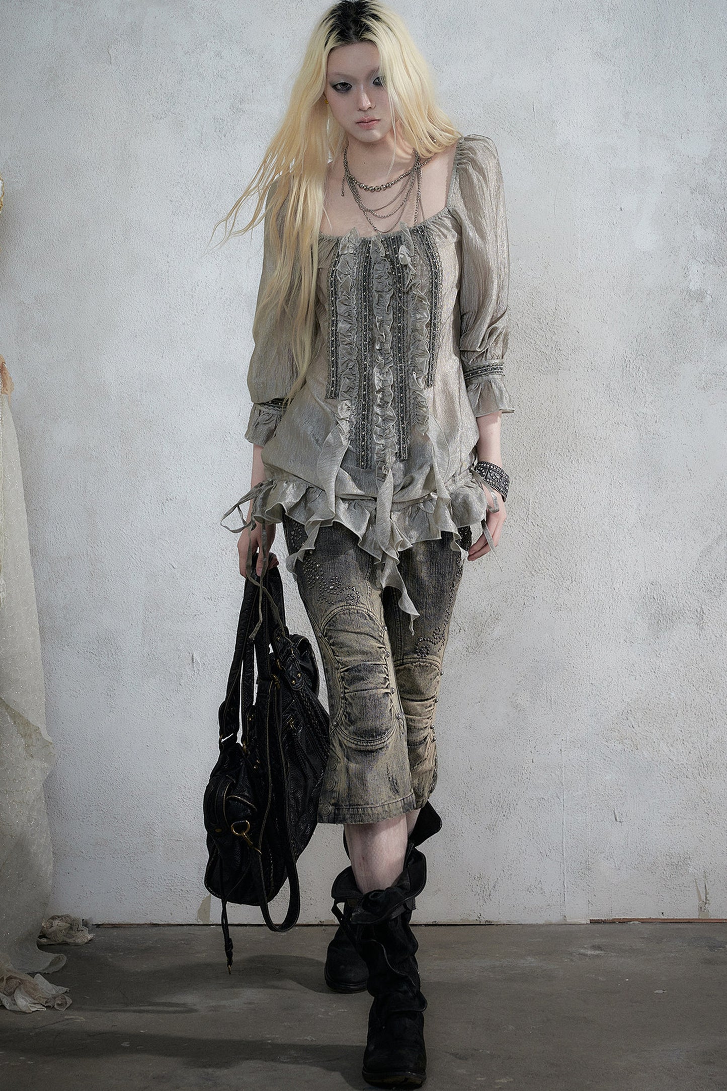 Ruffle Ribbon Puff Sleeve Blouse