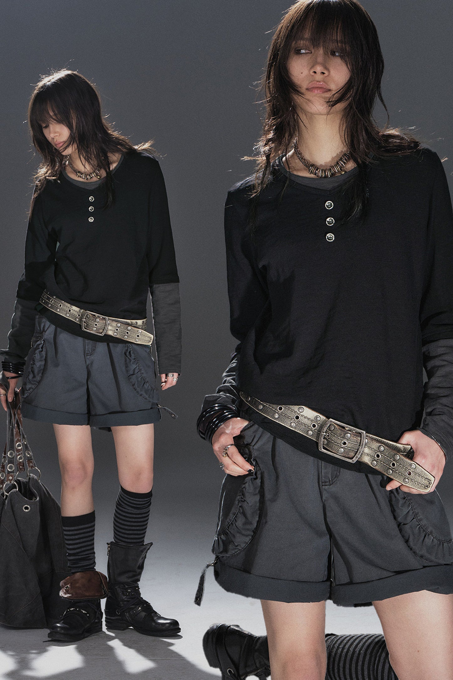 T-shirt a maniche lunghe effetto stratificato decorata con bottoni
