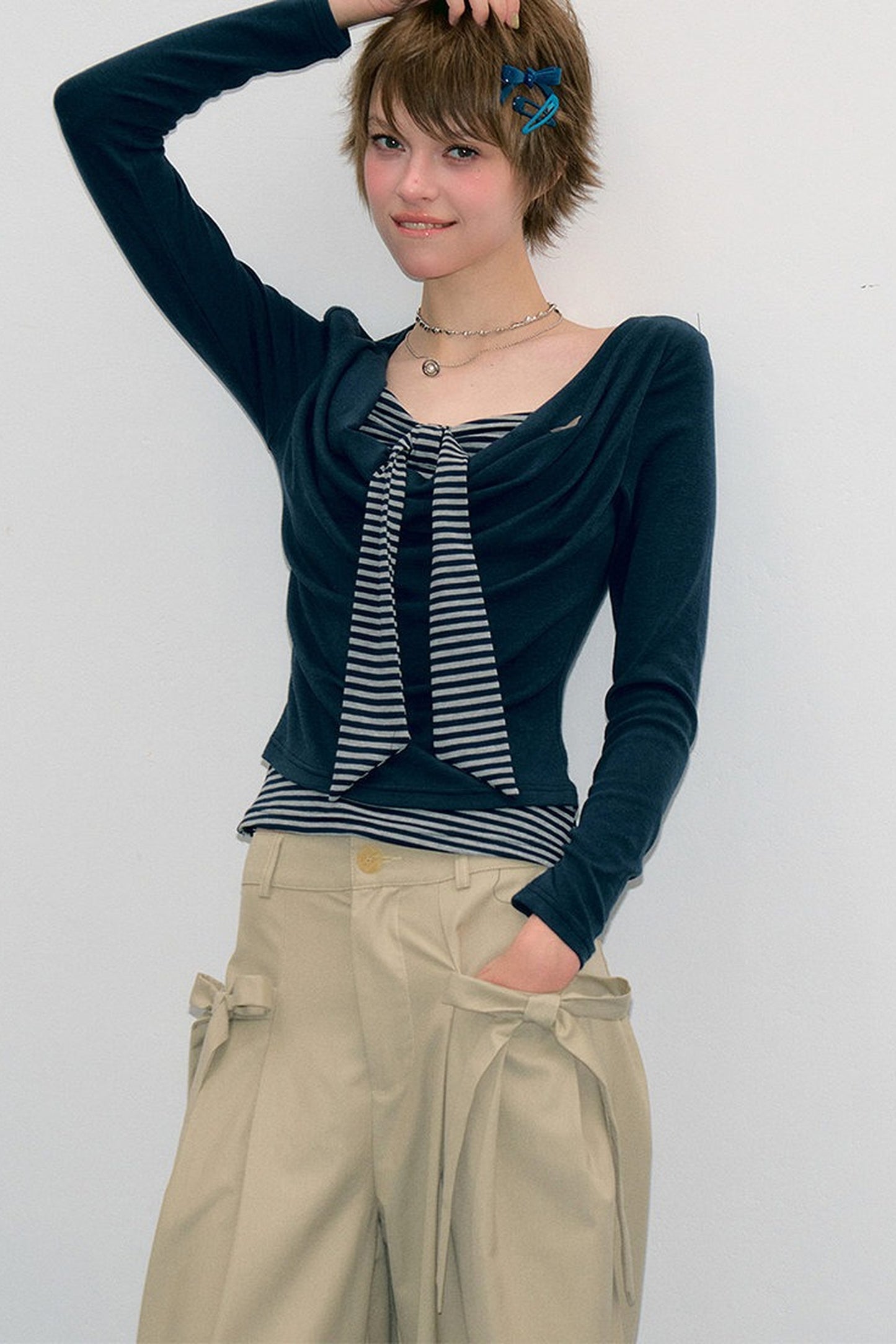 Haut en tricot rayé gris bleu