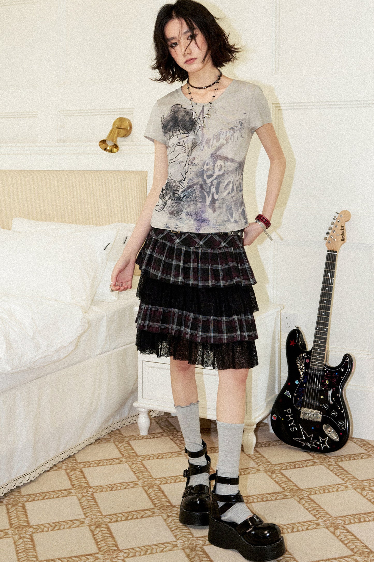 Sleepy Cropped T-Shirt