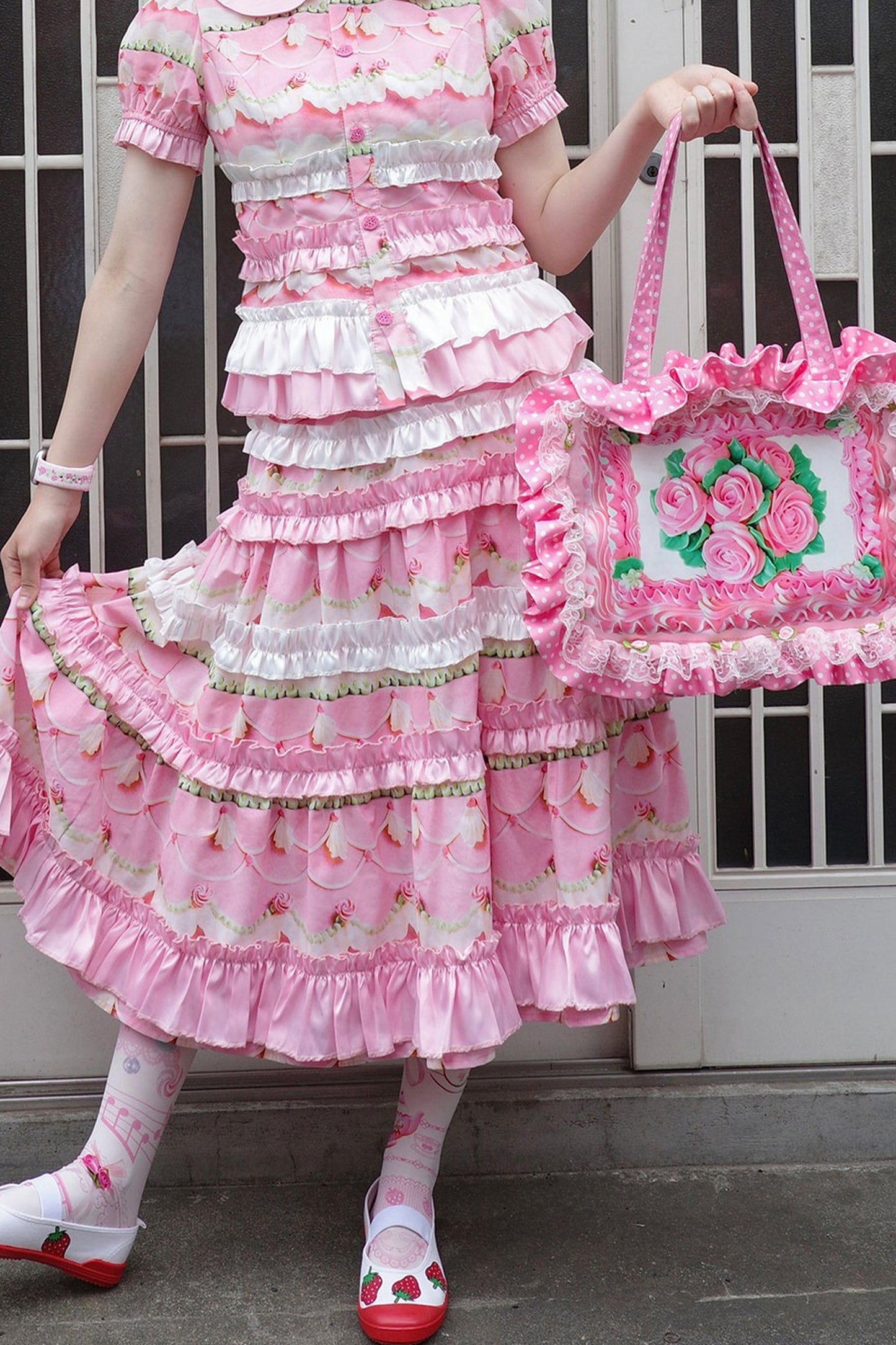 Rose Print Bubble Sleeve Blouse and Cake Skirt Set