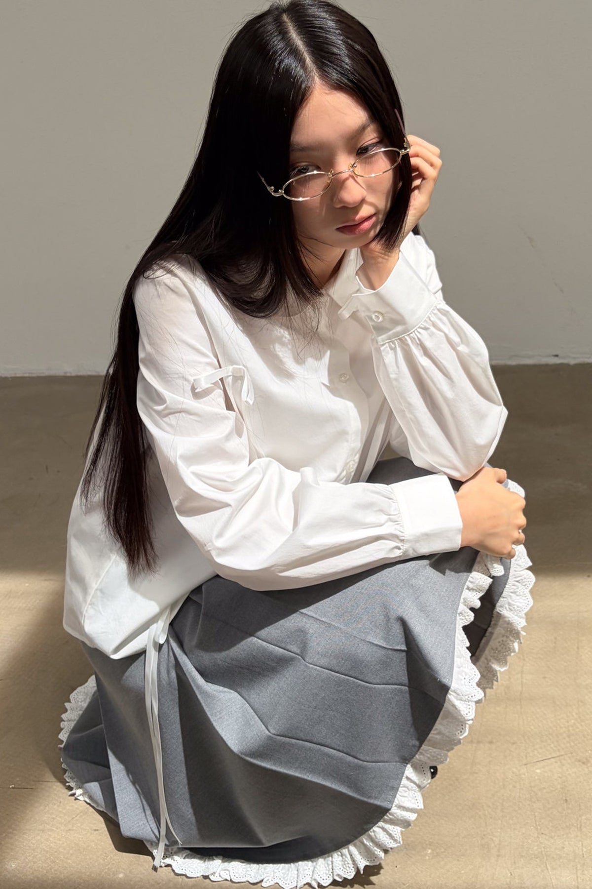 Pleated White Bow Doll Collar Shirt