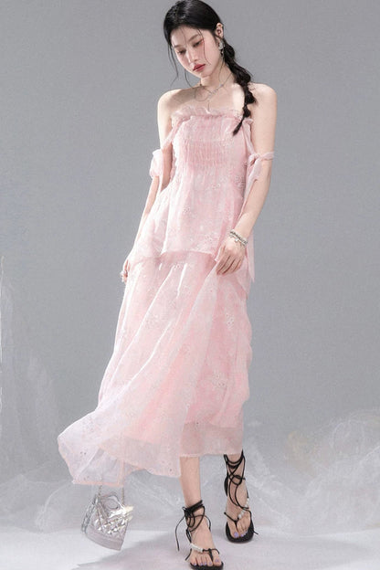 Pudernebel-Trägerkleid