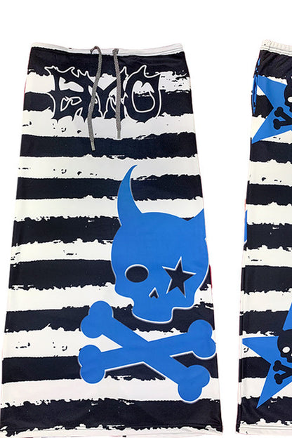 Bodenlanger Rock mit Punkrock-Print