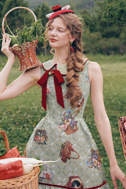 Berry Basket Floral Short Dress