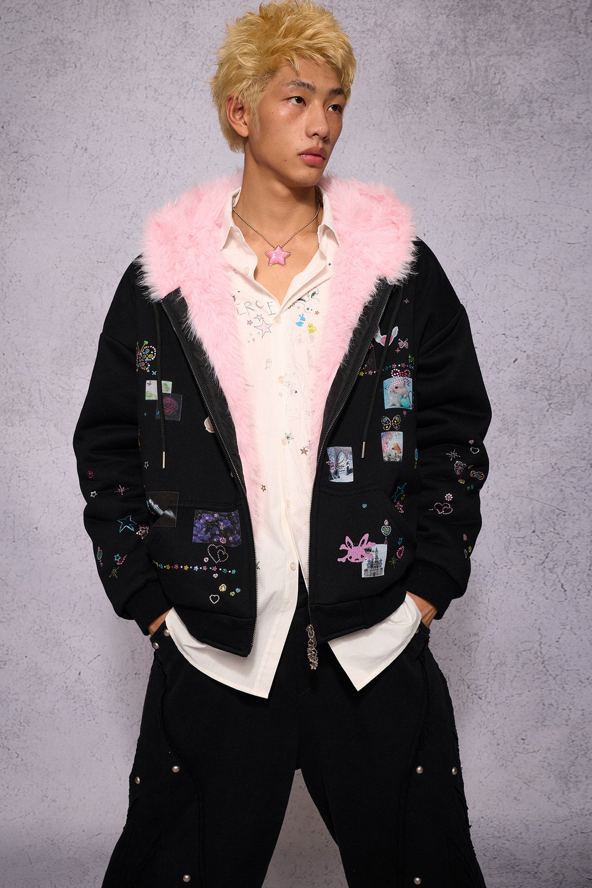 Camicia con stampa graffiti