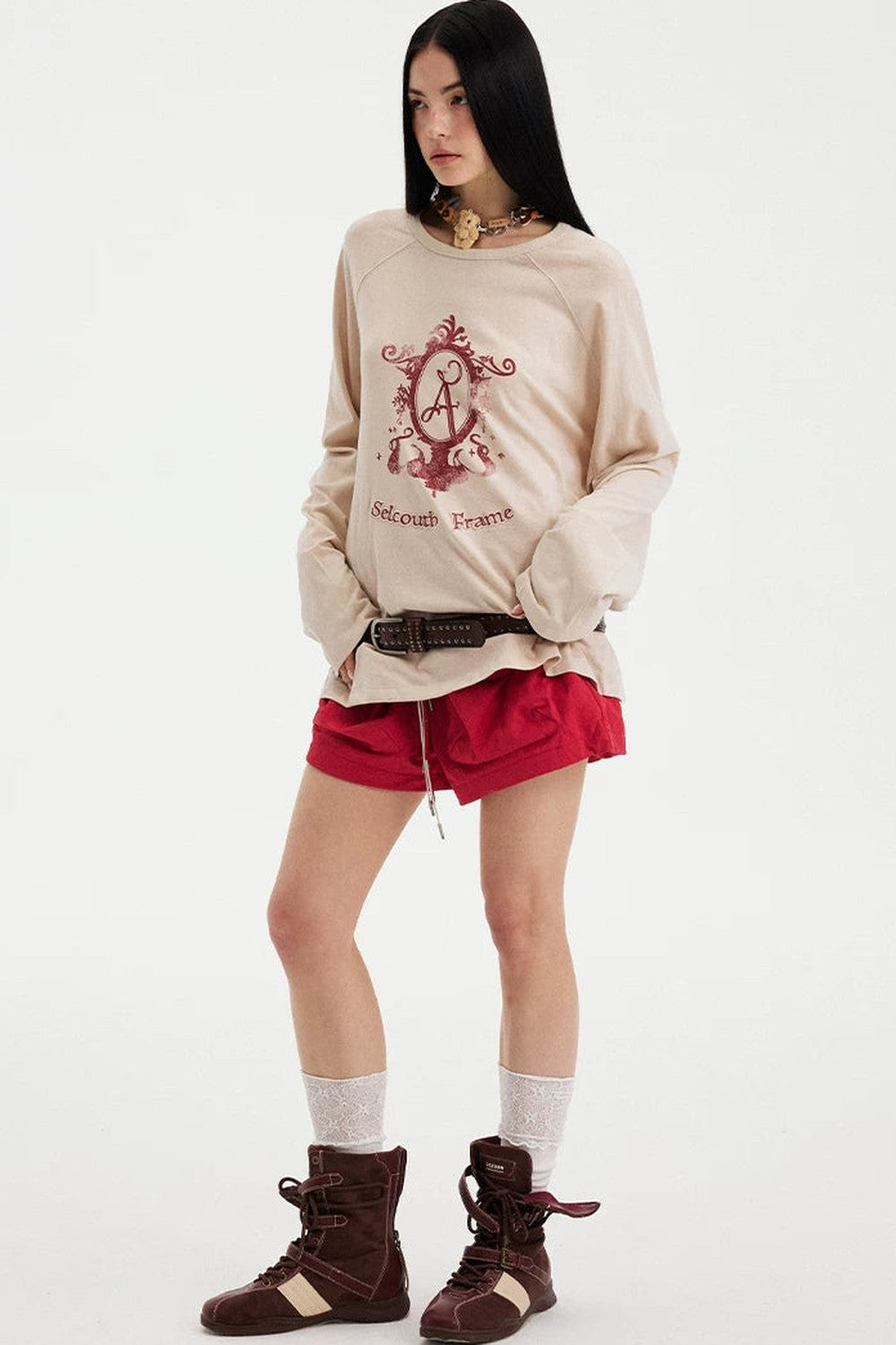Retro Magic Mirror Patch Embroidery Tee