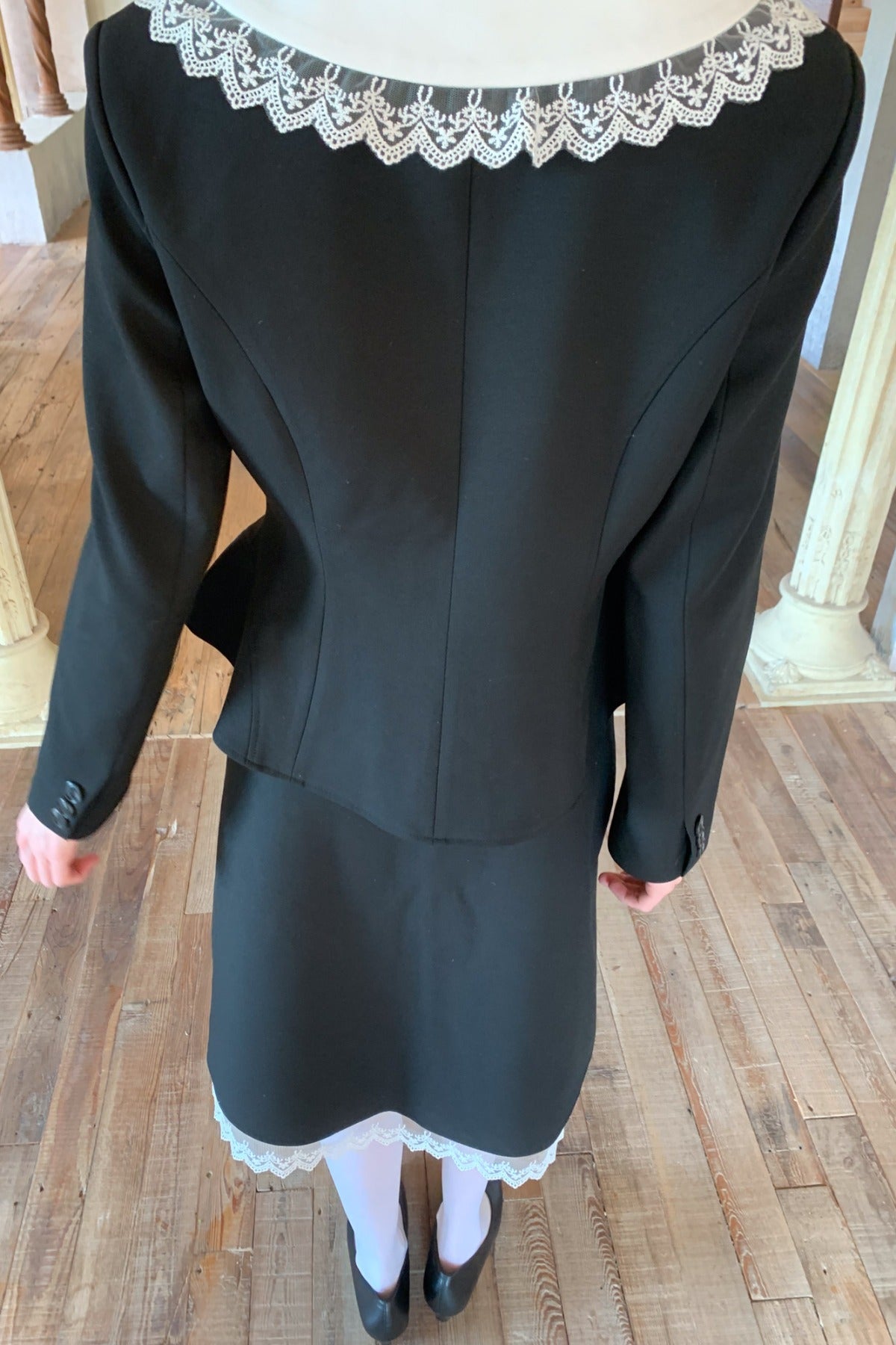 Black Lace Collar Jacket and Skirt Set-Up