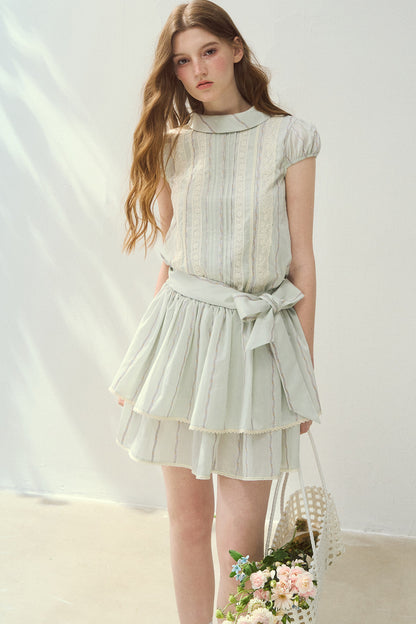 Robe mi-montante en lyocell menthe avec dentelle