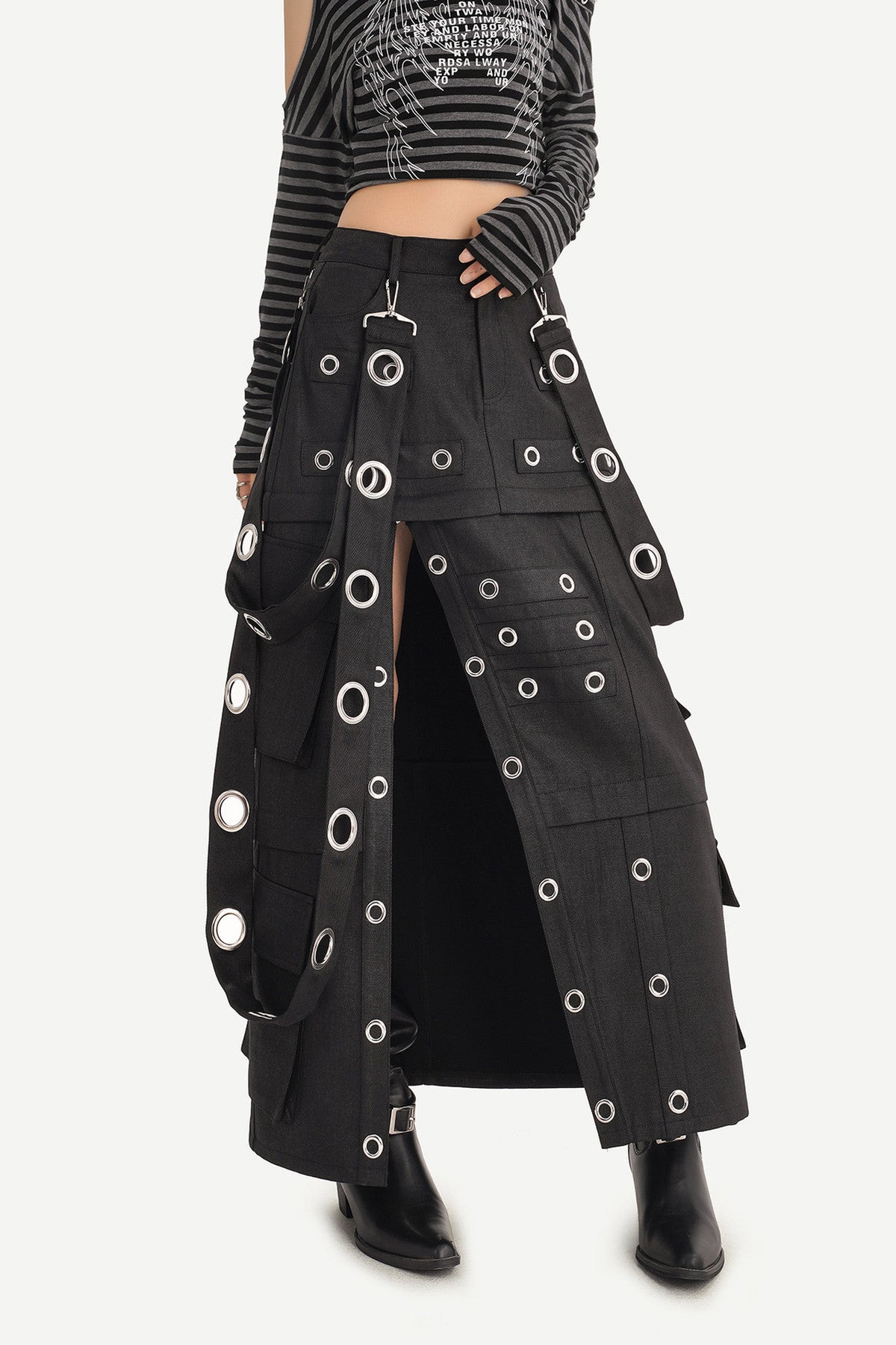 Deconstructed Multi-Pocket Workwear Skirt Set-Up