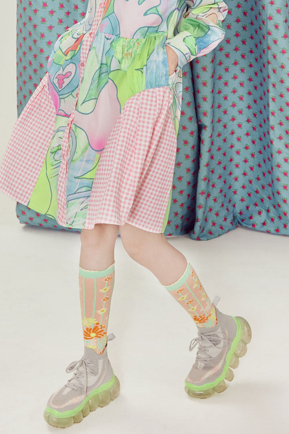 Floral Jacquard Striped Mid-Calf Socks