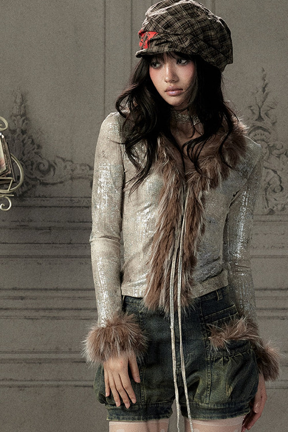 Fur Collar V-Neck Long-Sleeve T-Shirt