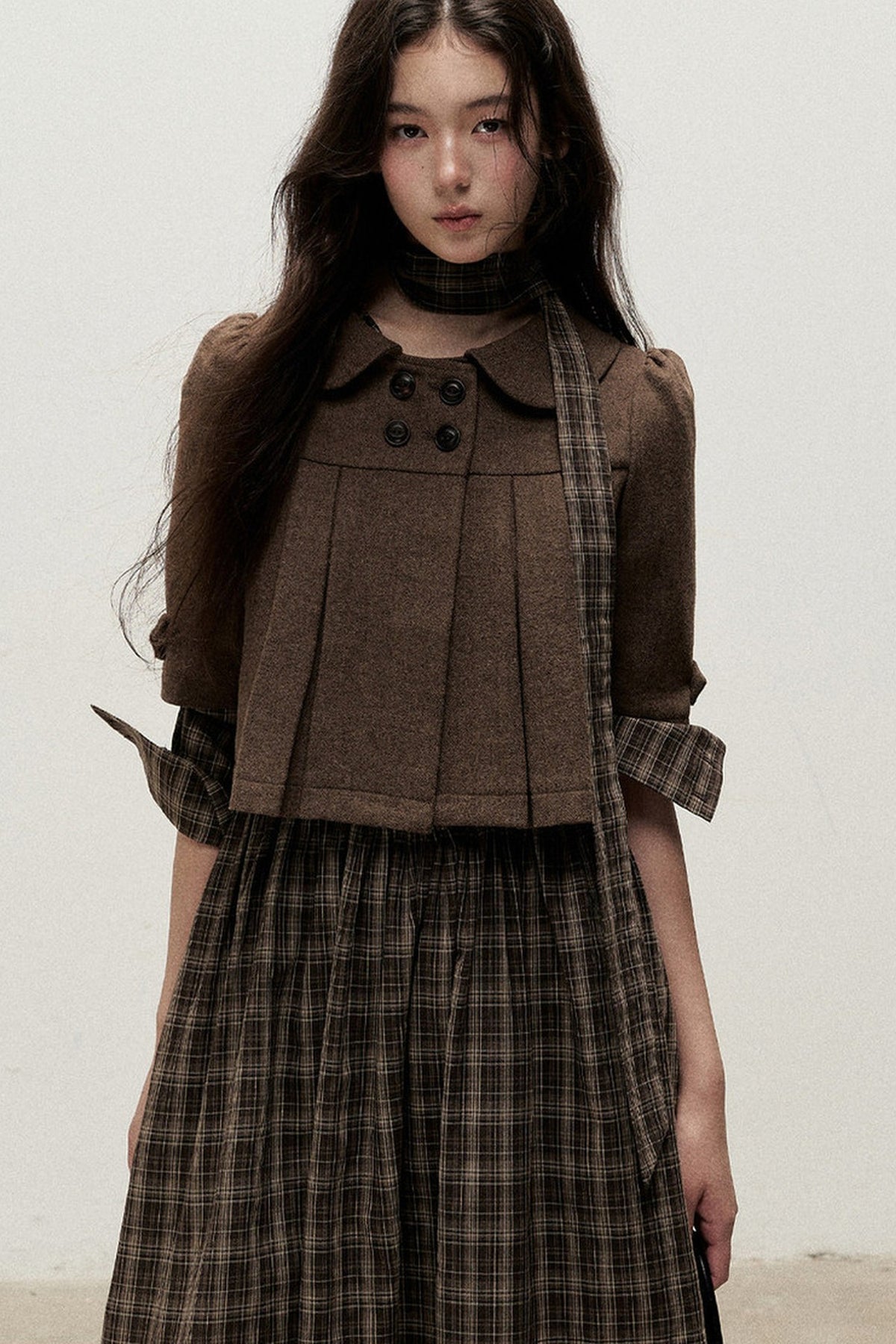 Retro Woolen Pleated Short Jacket