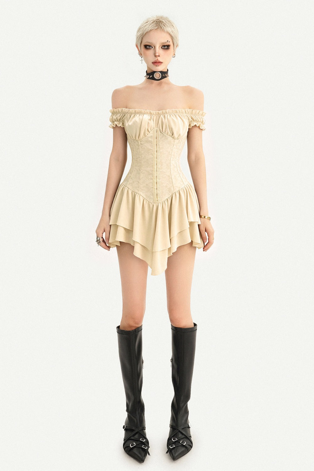 Gotisches schulterfreies Korsett-Minikleid mit Stufen