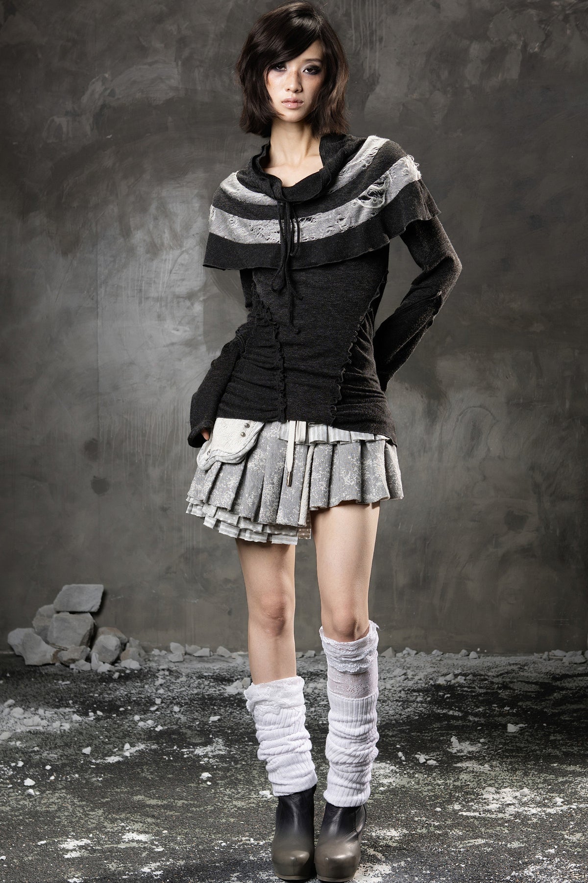 High-Waisted Multi-Layered Pleated Skirt