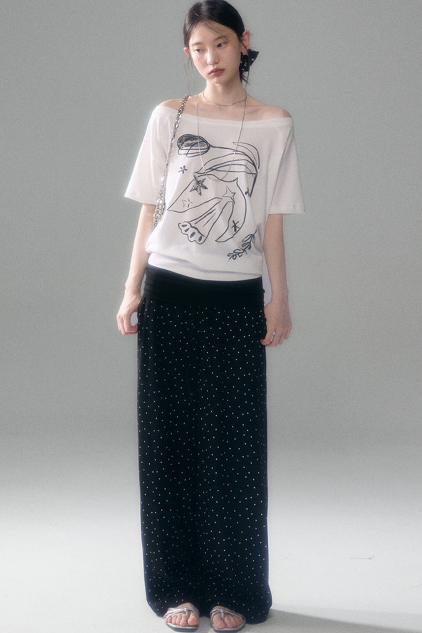 Bird And Tulip Print One-Shoulder Tencel T-Shirt