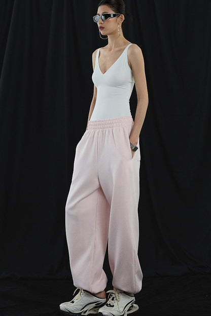 Cloud White V-Neck Seamless Camisole