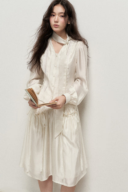 Botanical Lyocell V-Neck Ribbon Blouse And Skirt Set-Up