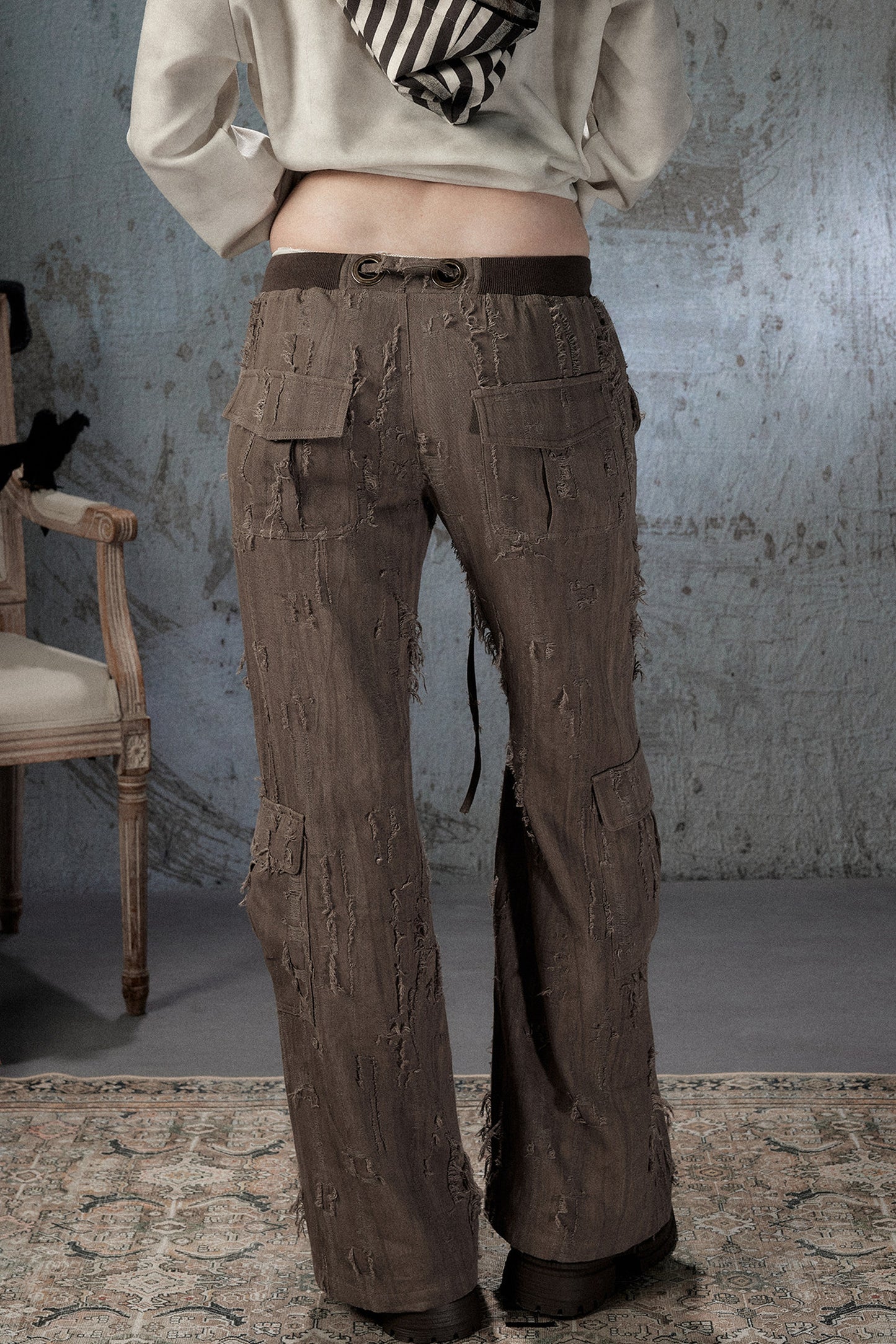 Light Ripped Straight Pants