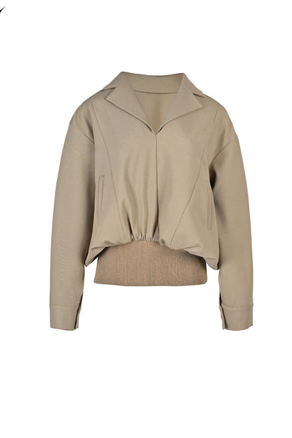 Pulloverjacke mit Patchwork, Falten, Taschen und Anzugkragen