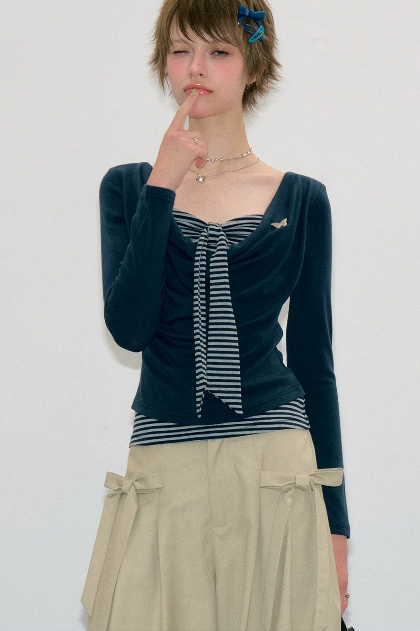 Haut en tricot rayé gris bleu