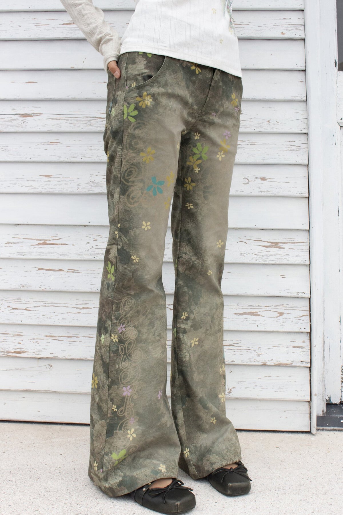 Colorful Floral Plant Print Flared Pants