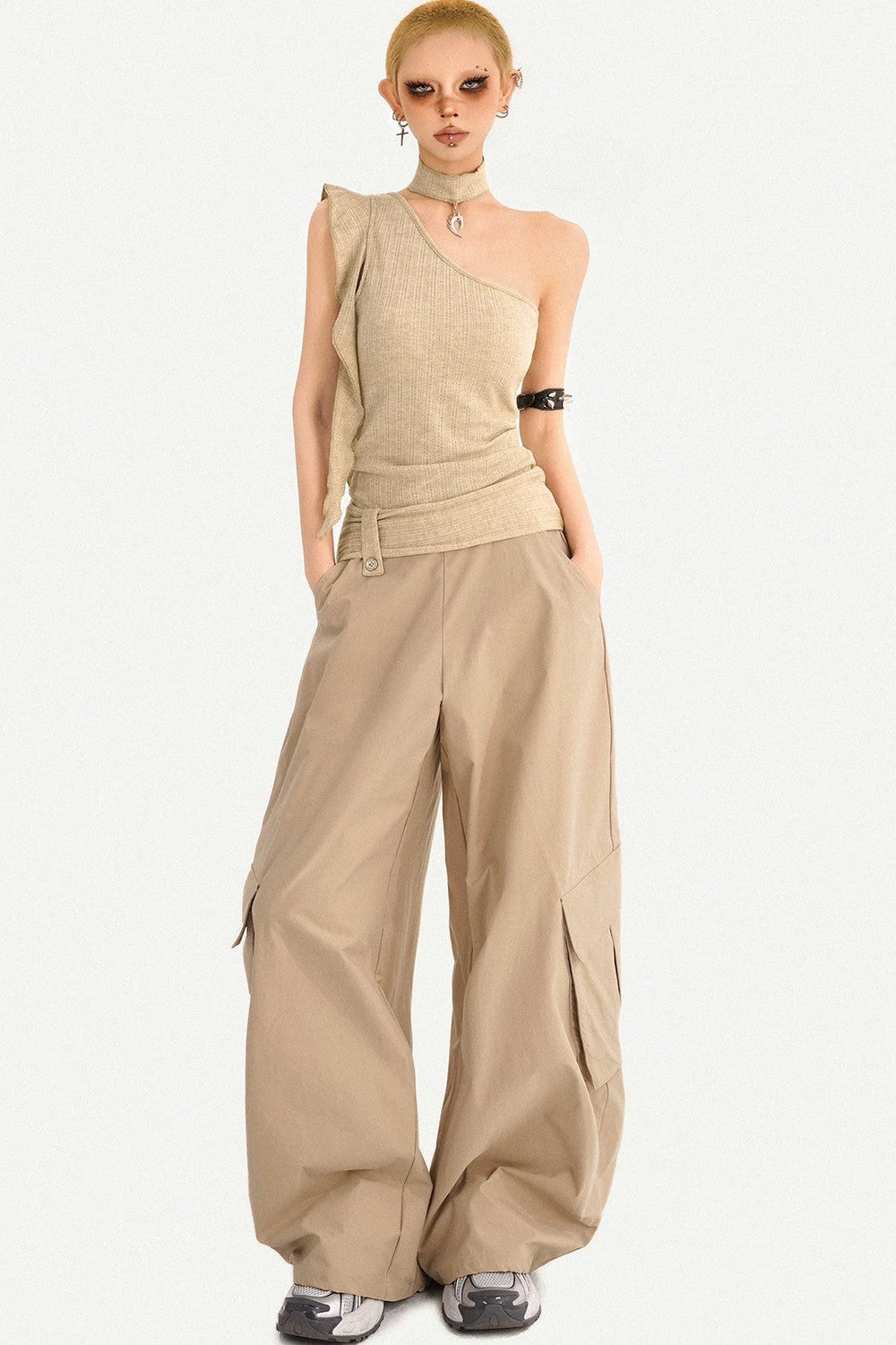 Retro Asymmetrical One-Shoulder Top