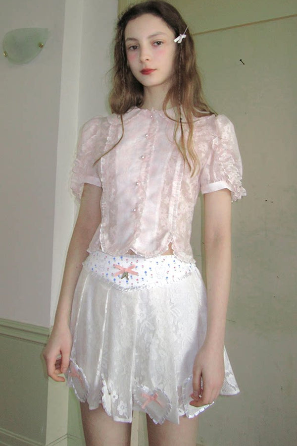 Petal Collar Puff Sleeve Blouse
