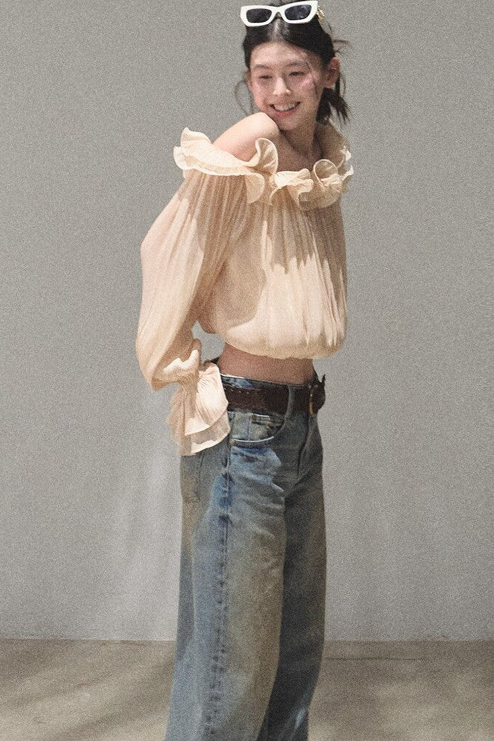 One-Shoulder Ruffle Lantern Sleeve Blouse