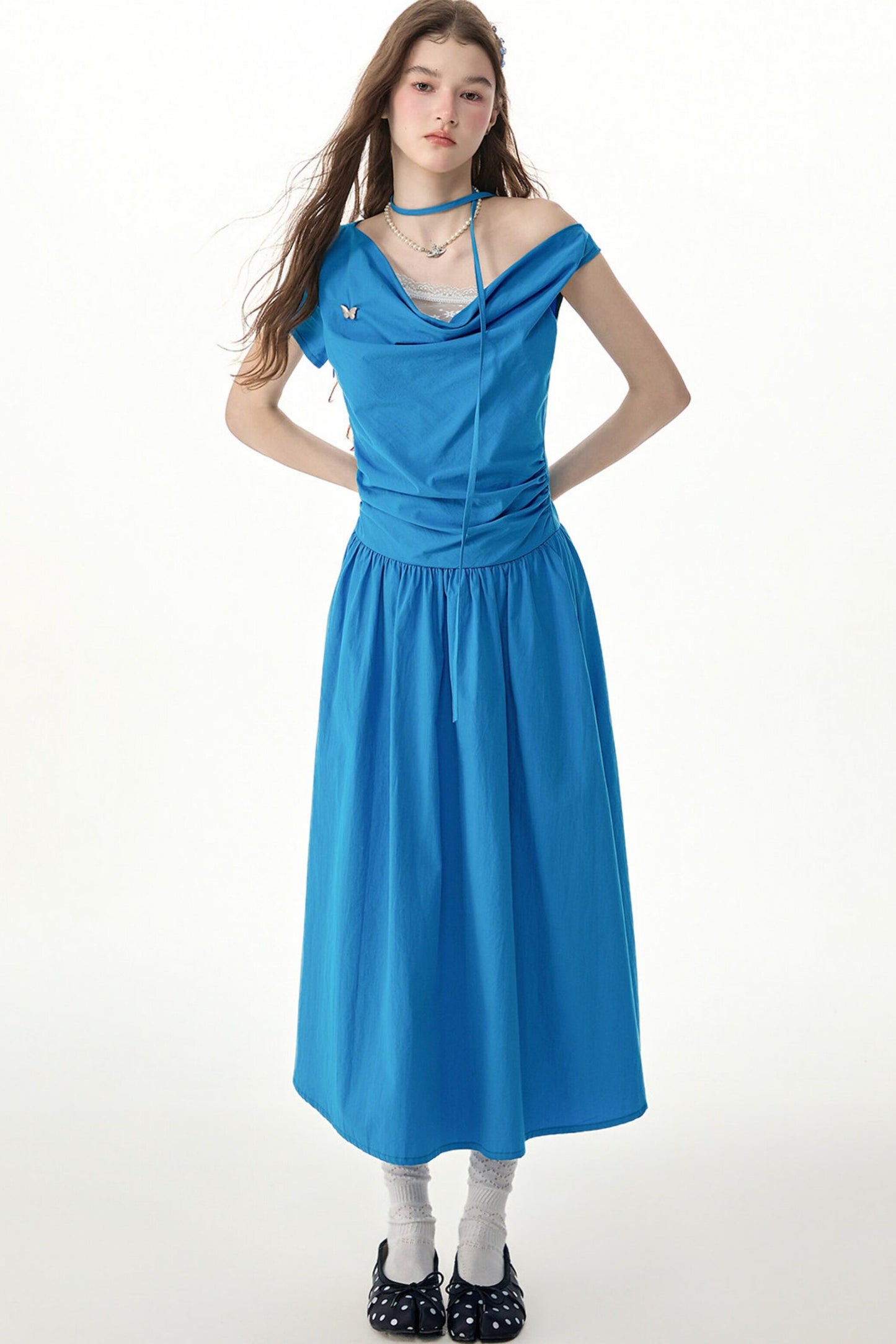 Blaues langes Kleid mit Swing-Kragen