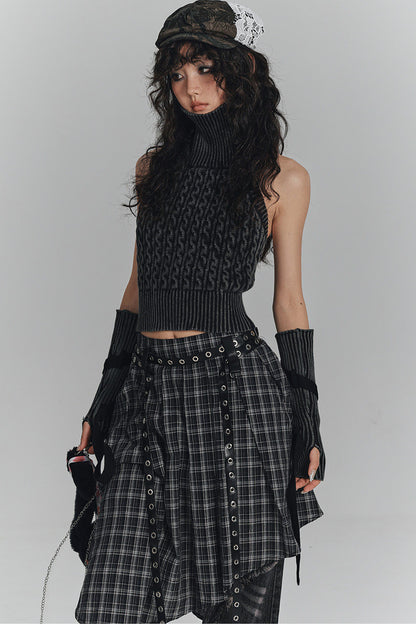 Short Backless Slim-Fit Knit Top with Tie Sleeves