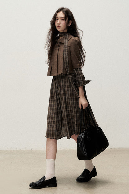 Retro Woolen Pleated Short Jacket