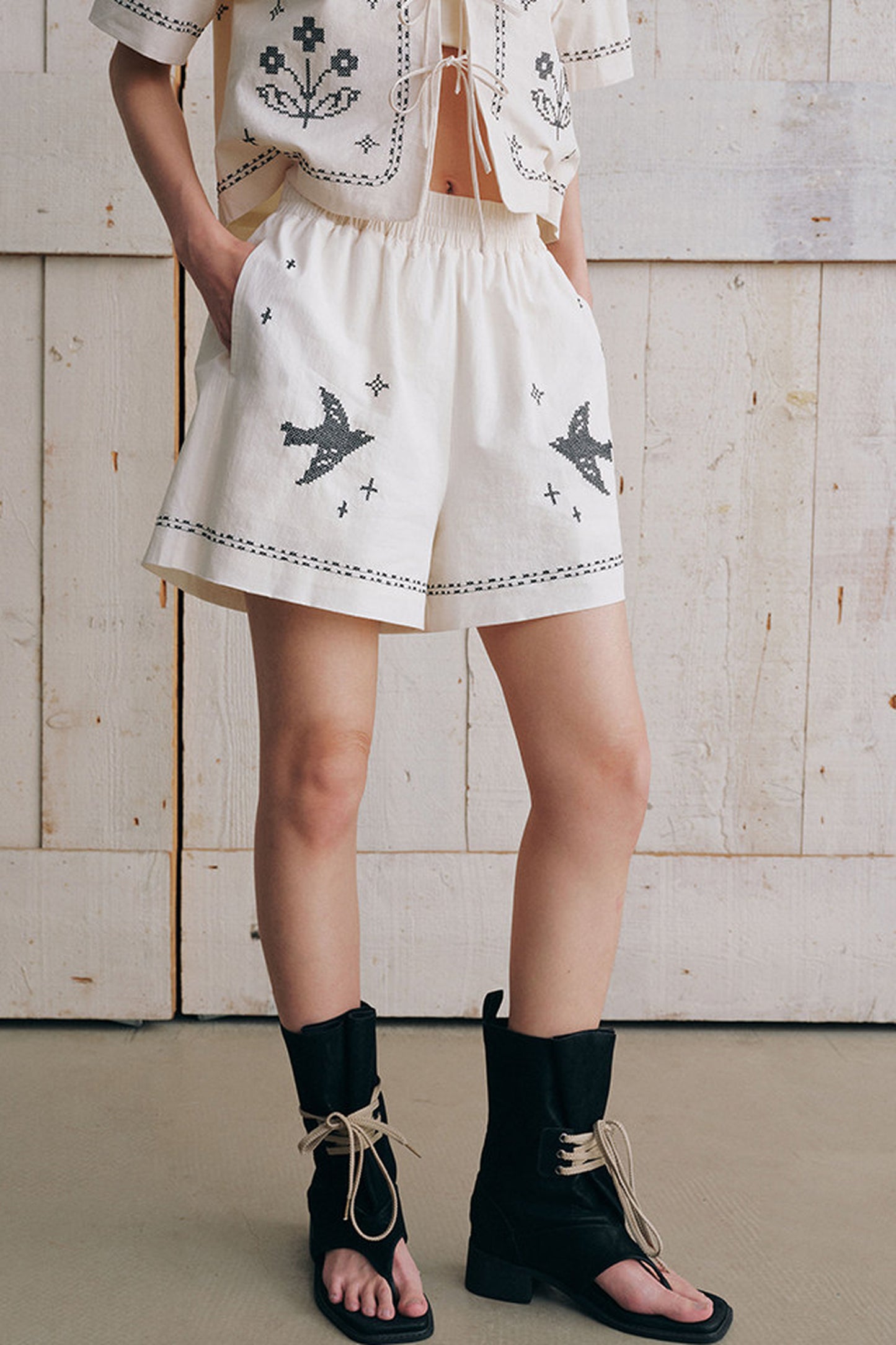 Bird Embroidered Cotton Linen Cardigan And Shorts Set-Up