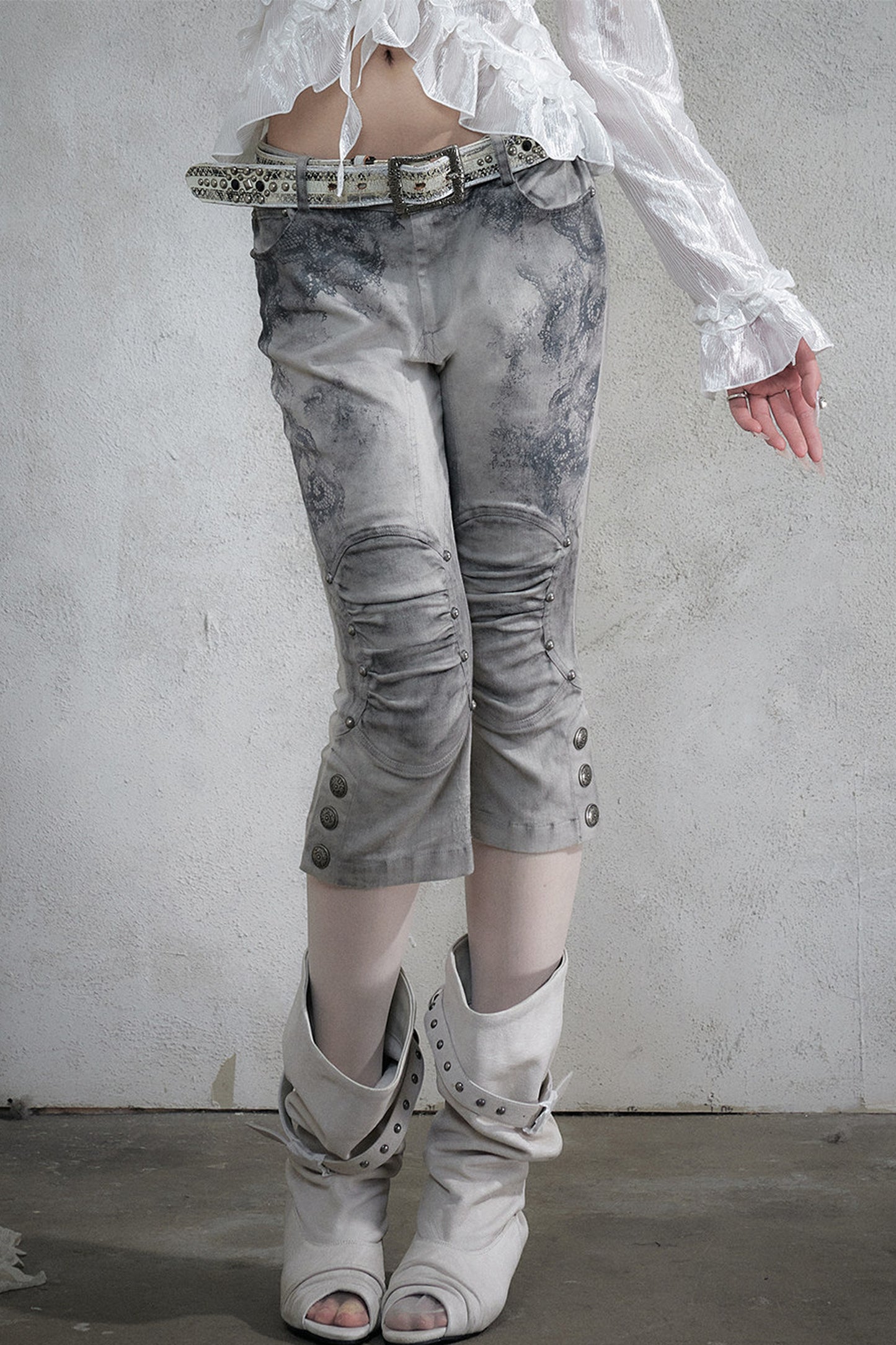 Vintage Distressed Lace Cropped Pants