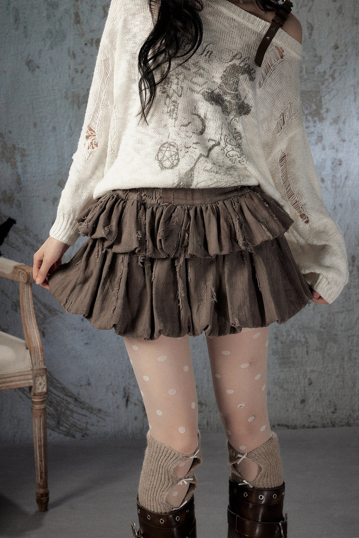 Brown Bud Waist Pleated Skirt