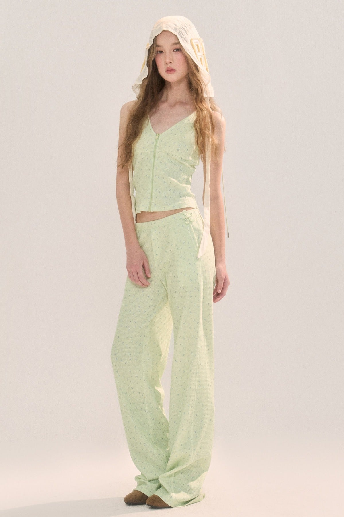 Pantaloni a gamba dritta verde chiaro dalla vestibilità morbida