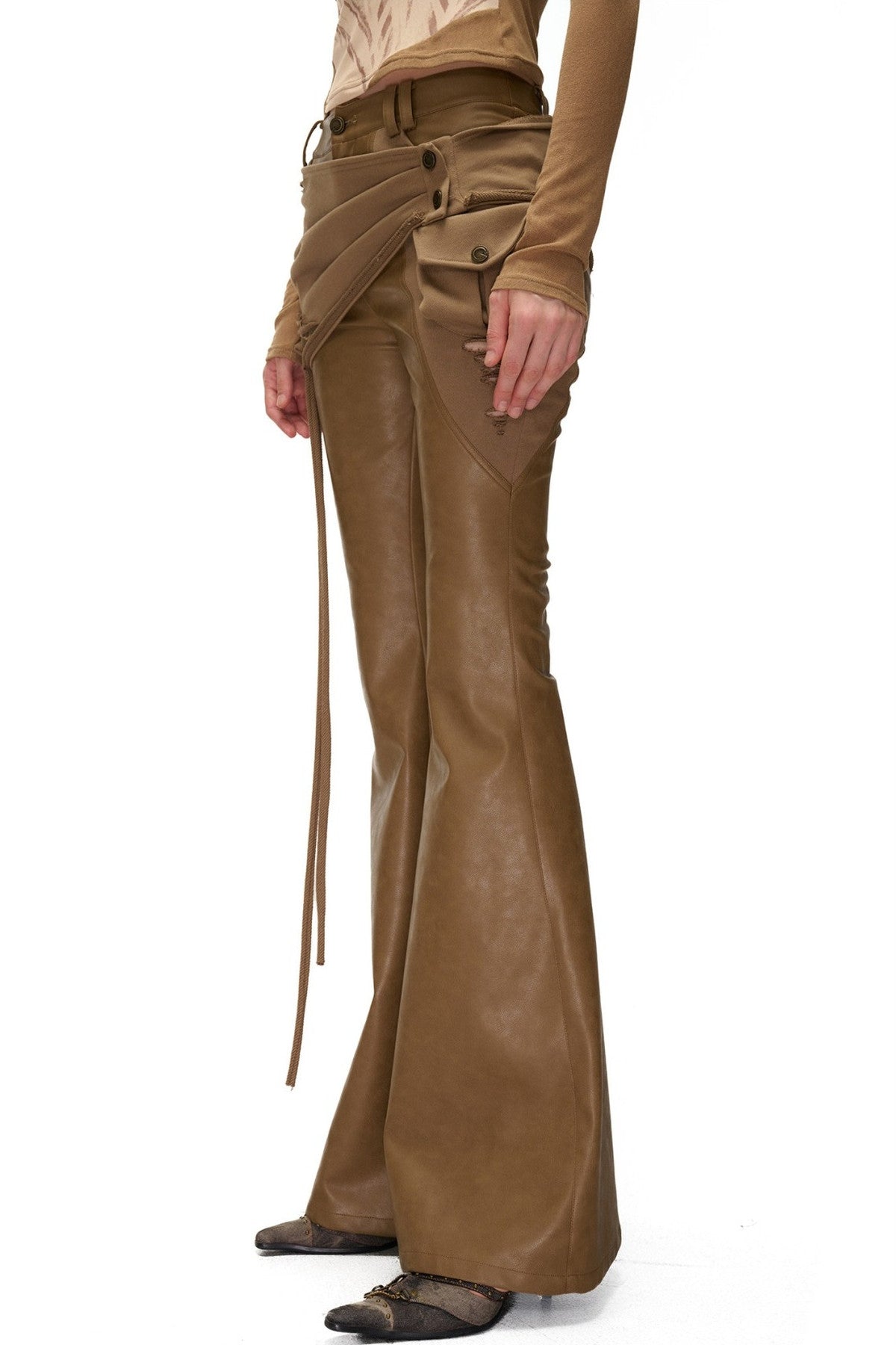 Bootcut-Hose aus PU-Leder mit abnehmbarem Patchwork