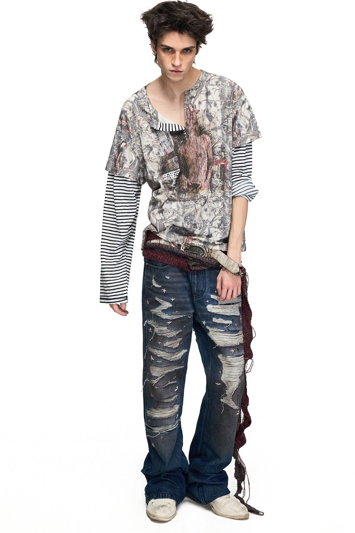 Star Stud Embroidered Washed Ripped Flared Jeans