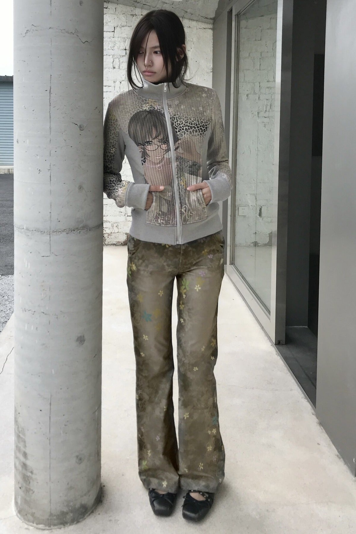 Cartoon Character Print Color-Blocked Sweatshirt