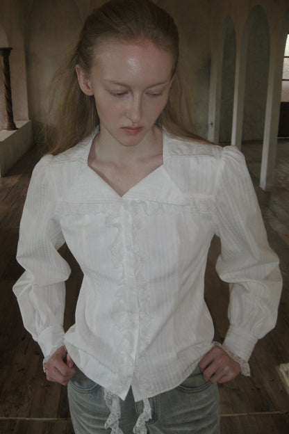 Lace Irregular Hem Long Sleeve Shirt