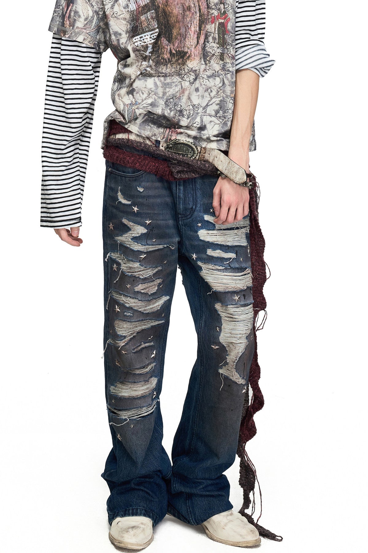 Star Stud Embroidered Washed Ripped Flared Jeans