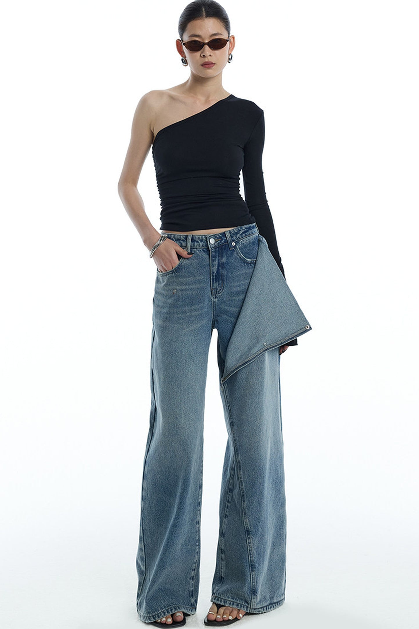 Ruched Waist One-Sleeve Knit Top