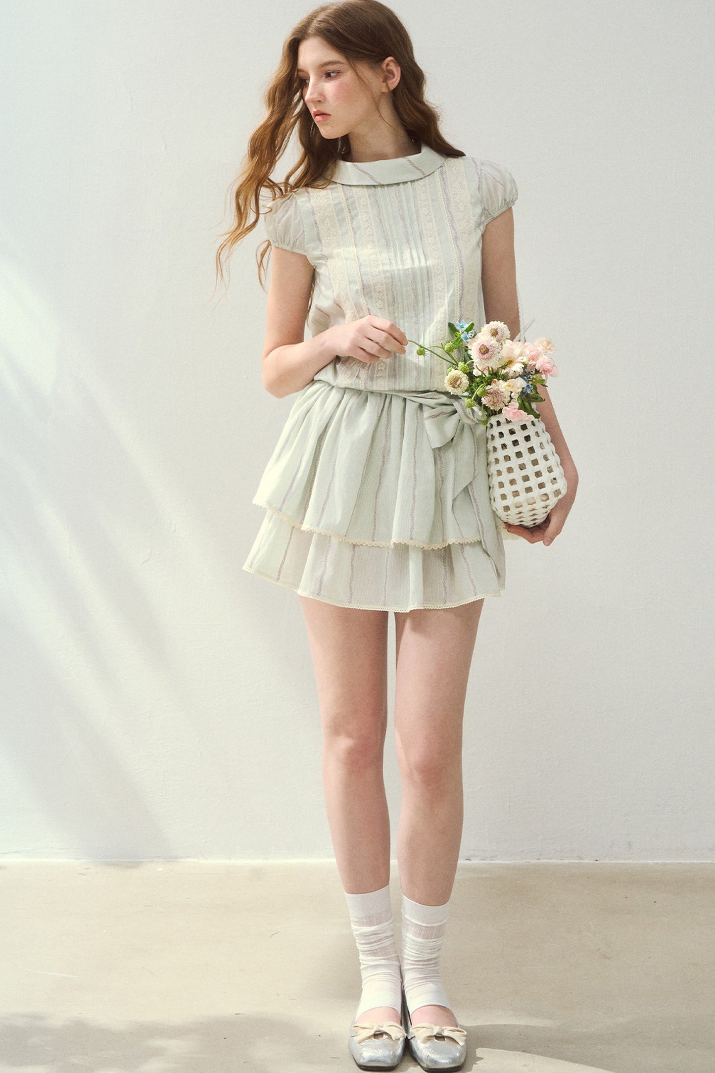 Robe mi-montante en lyocell menthe avec dentelle
