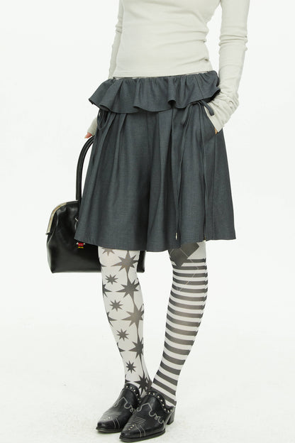 Short taille en dentelle à jambes larges gris