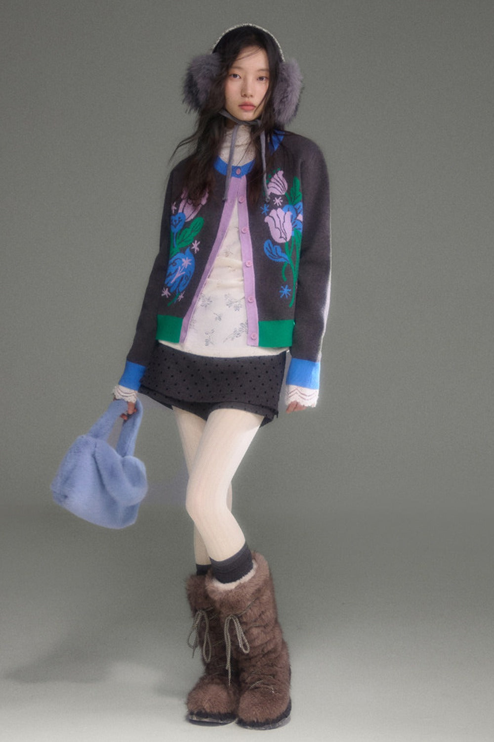 Youeruare Original Design Gardenia Mousse Hollow Lace Trim Knitted Base Shirt Long-Sleeve Top