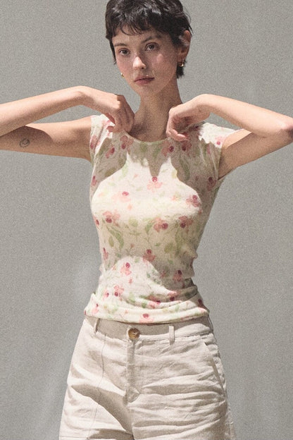 Linen Floral Cinched Top